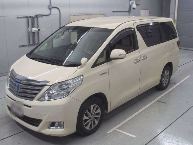 TOYOTA ALPHARD 2013