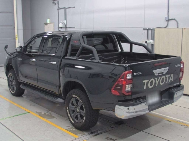 TOYOTA HILUX 2021