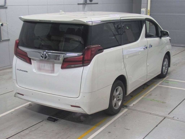 TOYOTA ALPHARD 2022