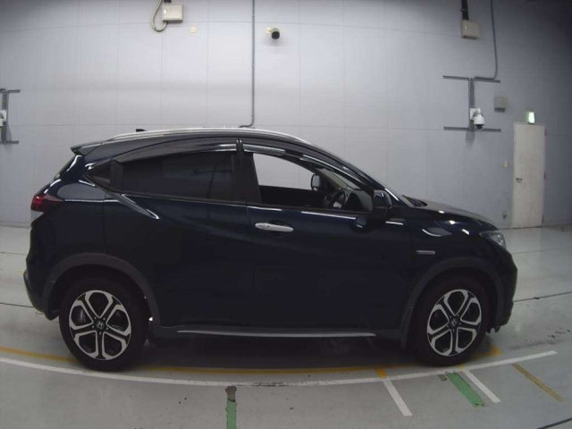 HONDA VEZEL 2017