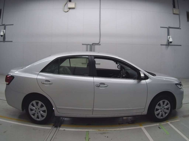 TOYOTA PREMIO 2020