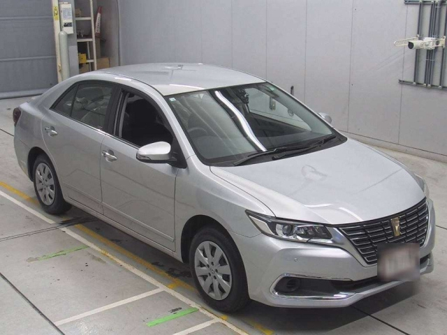 TOYOTA PREMIO 2020