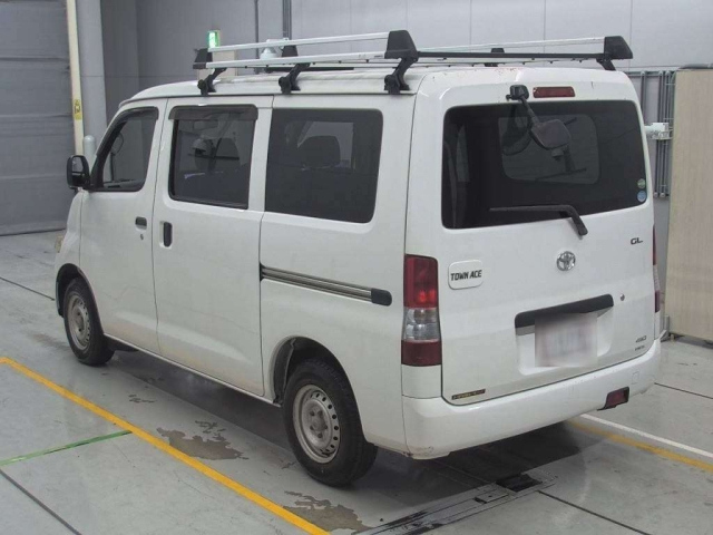 TOYOTA TOWN ACE VAN 2015