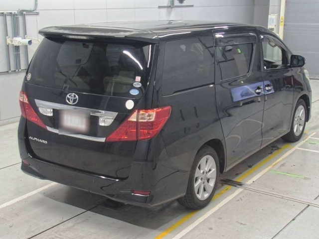TOYOTA ALPHARD 2011