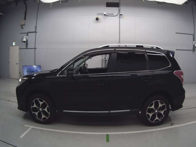 SUBARU FORESTER 2014