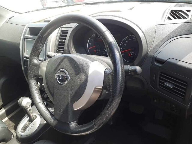 NISSAN X-TRAIL 2011