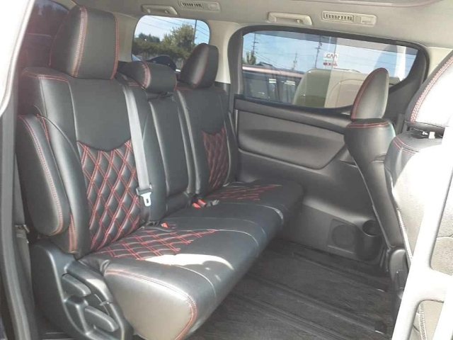 TOYOTA ALPHARD 2018