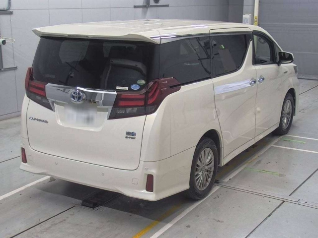 TOYOTA ALPHARD 2015
