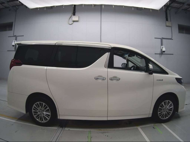 TOYOTA ALPHARD 2015