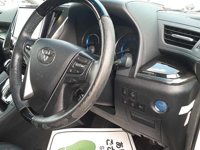 TOYOTA ALPHARD 2015