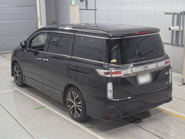 NISSAN ELGRAND 2013