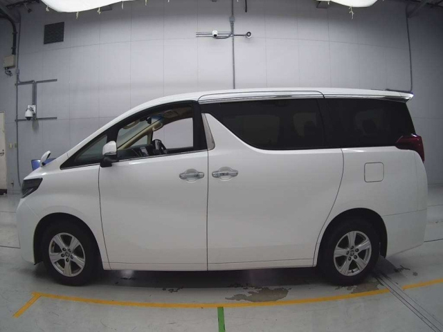 TOYOTA ALPHARD 2022