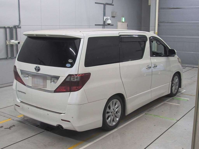 TOYOTA ALPHARD 2009