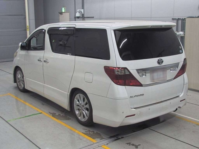 TOYOTA ALPHARD 2009
