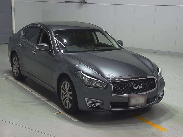 NISSAN FUGA 2016