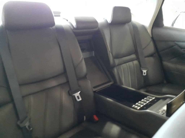 NISSAN FUGA 2016