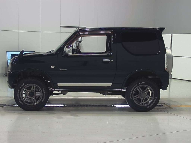 SUZUKI JIMNY 2012