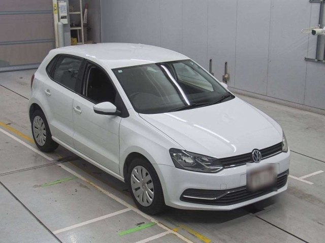 VOLKSWAGEN POLO 2014