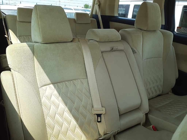 TOYOTA VELLFIRE 2019