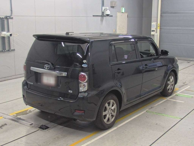 TOYOTA COROLLA RUMION 2012