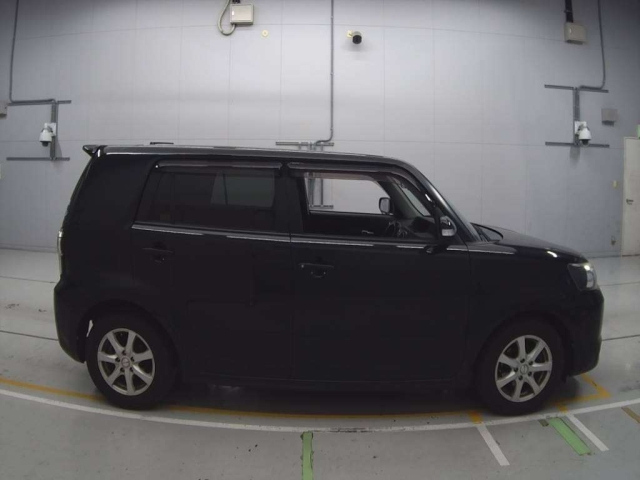 TOYOTA COROLLA RUMION 2012