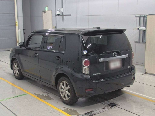 TOYOTA COROLLA RUMION 2012