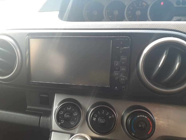 TOYOTA COROLLA RUMION 2012