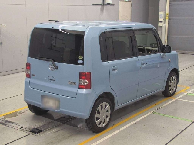 DAIHATSU MOVE CONTE 2011