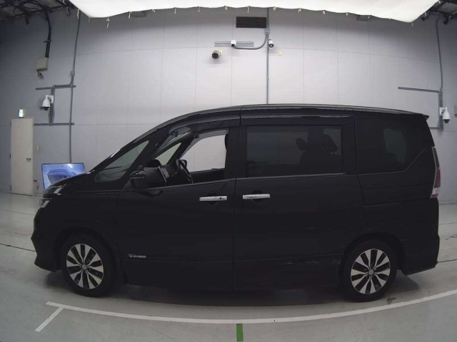 NISSAN SERENA 2016