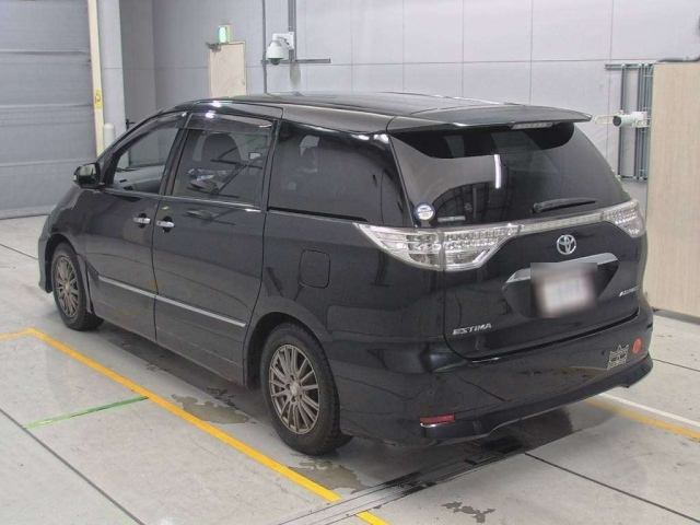 TOYOTA ESTIMA 2014