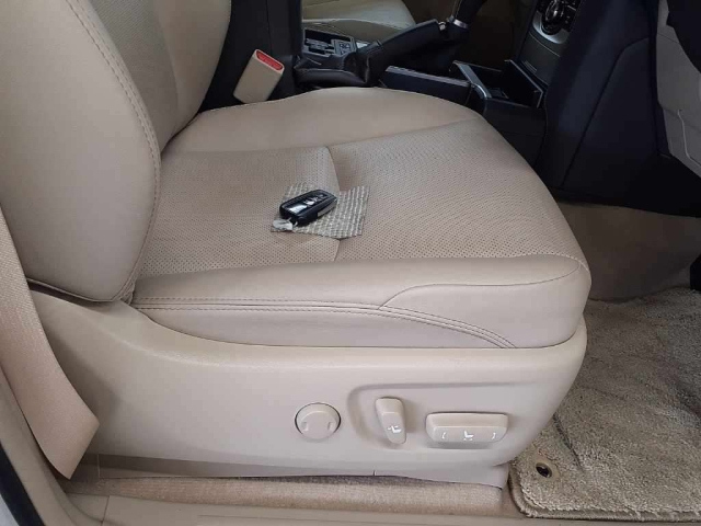 TOYOTA LAND CRUISER PRADO 2023