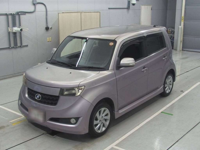 TOYOTA BB 2009