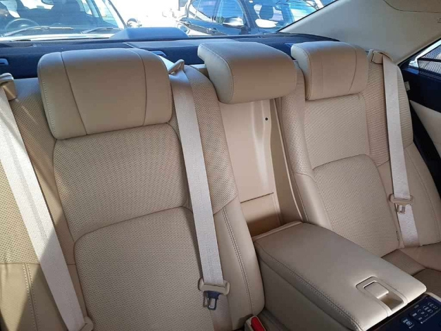 TOYOTA CROWN 2015