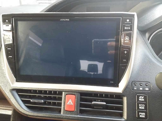 TOYOTA ESQUIRE 2015