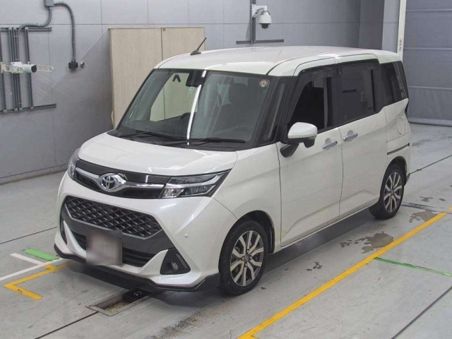 TOYOTA TANK 2020