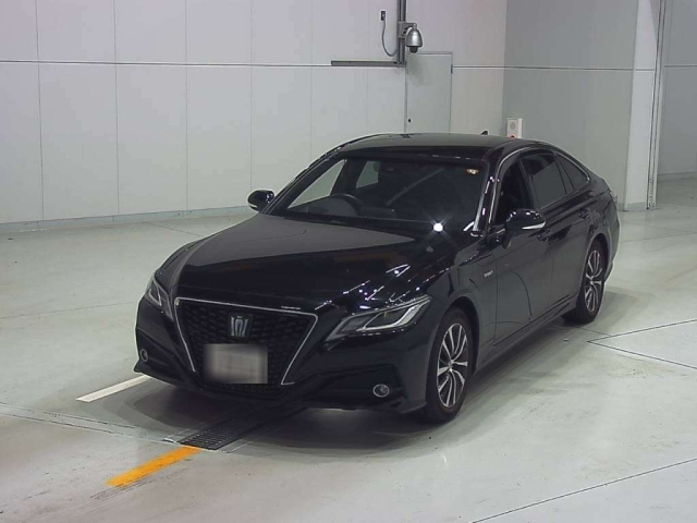 TOYOTA CROWN 2019