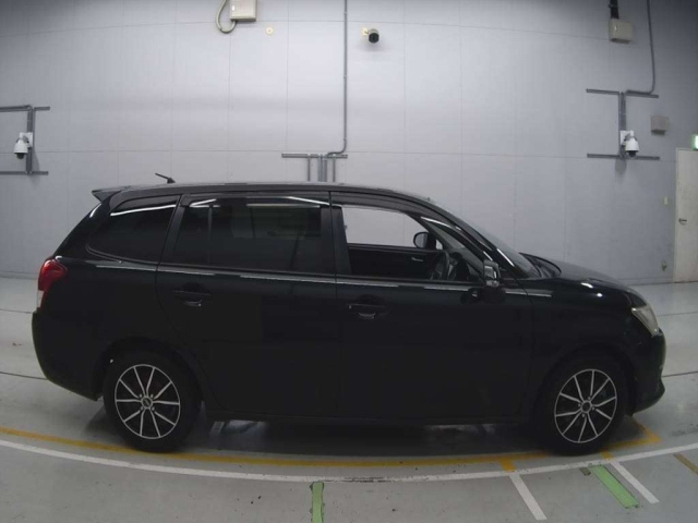 TOYOTA COROLLA FIELDER 2012