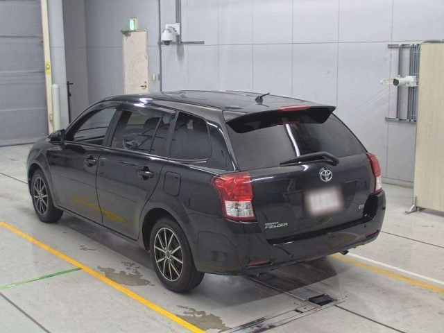 TOYOTA COROLLA FIELDER 2012