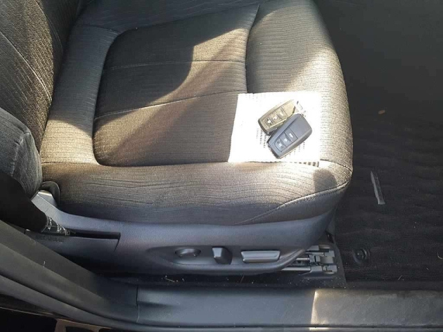 TOYOTA CROWN 2019