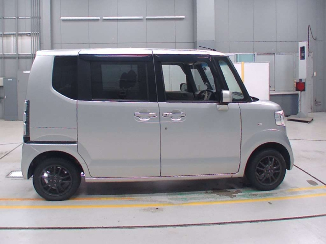 HONDA N BOX 2012