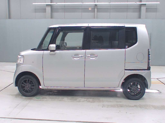 HONDA N BOX 2012
