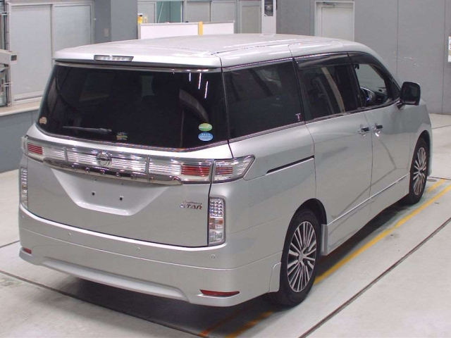 NISSAN ELGRAND 2020