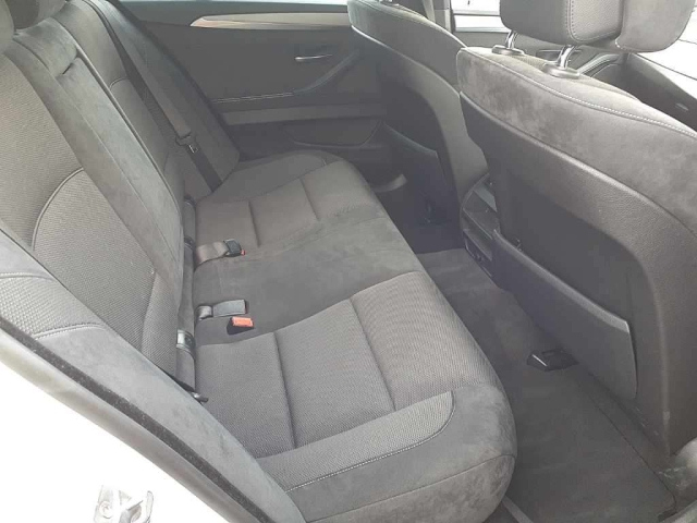 BMW 5 SERIES 2013
