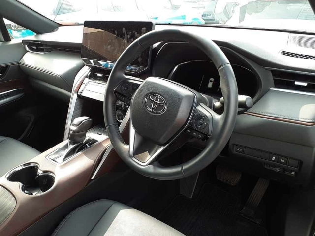 TOYOTA HARRIER 2024
