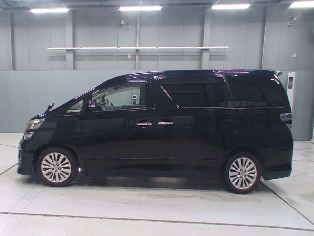 TOYOTA VELLFIRE 2012
