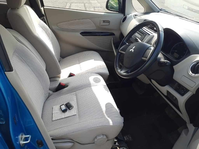 MITSUBISHI EK WAGON 2013