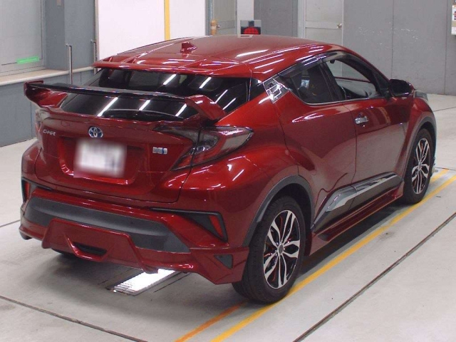 TOYOTA C-HR 2018