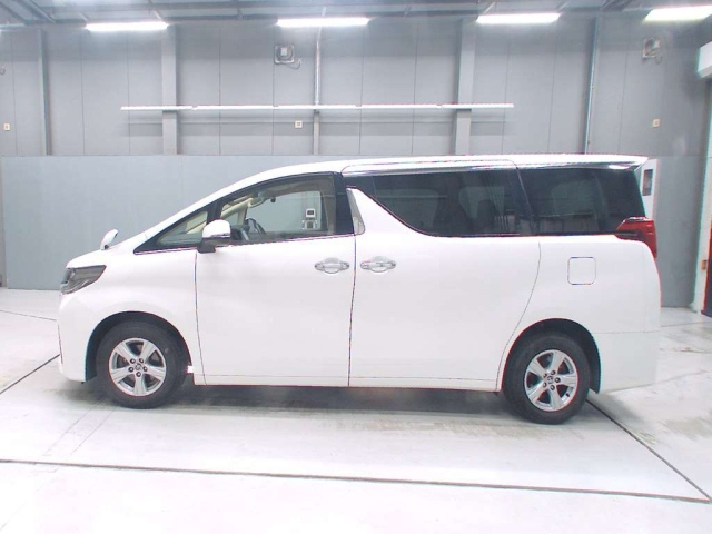TOYOTA ALPHARD 2022