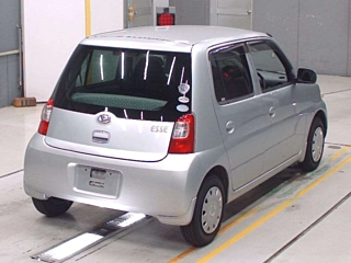 DAIHATSU ESSE