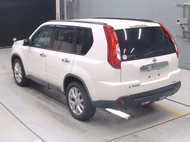 NISSAN X-TRAIL 2013